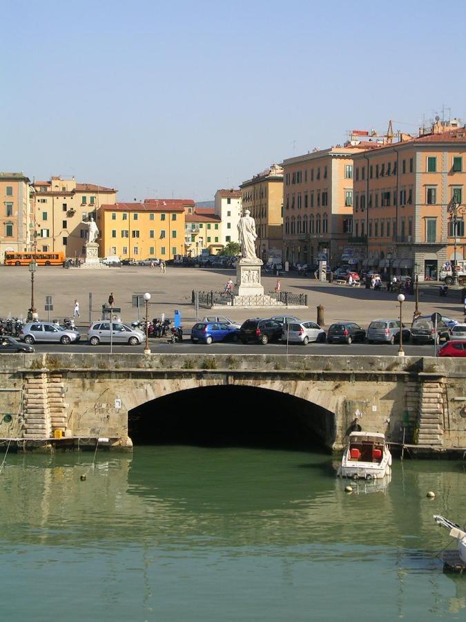 Mansarda Pieno Centro Daire Livorno Dış mekan fotoğraf